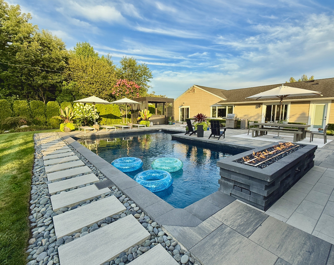 Pool Deck concrete installation in Frisco